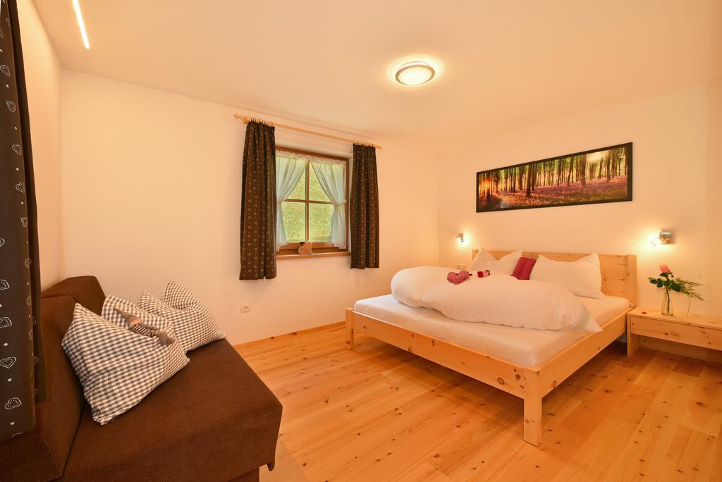 Tratterhof Apartments Vallarga ภายนอก รูปภาพ