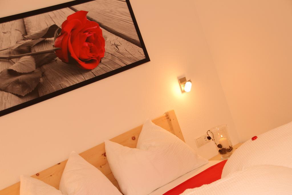 Tratterhof Apartments Vallarga ภายนอก รูปภาพ